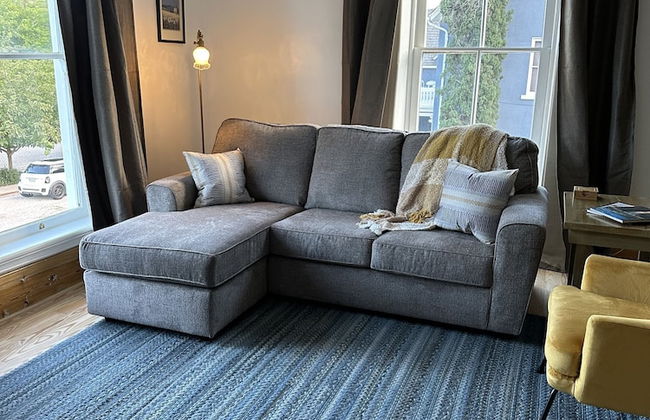 The Cottage @ 241 North - Foto 19