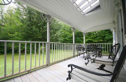 Outdoor Playground on Lake and Close to Skiing - Foto 30