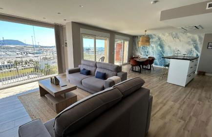 Apartamento Moderno y Amplio con Vistas a la Bahía - Foto 1