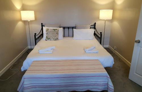 Island Retreat with HotTub - Foto 27