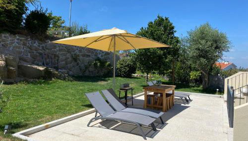 Casa da Zéfinha - Villa, em Cinfães, no Douro - Foto 5, Garden, sunbed
