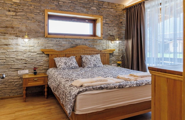 Villa Raphael near Pirin Golf Resort - Photo 2