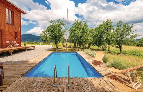 Nice Home In Plaski With Sauna - Photo 11