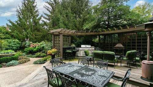 Regal Mansion with Private Garden in Quiet Area-Family Friendly - Foto 2