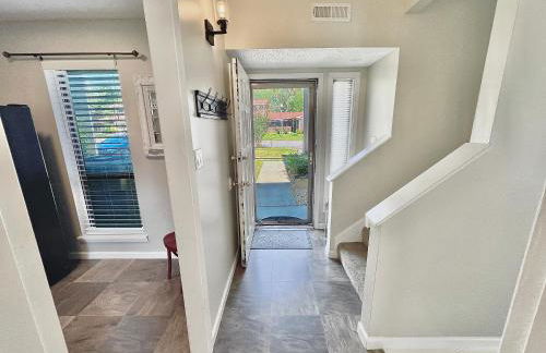 Big, Tidy, Cushy, & Activities - Foto 40