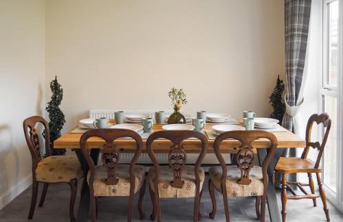 Oakstone House - Photo 5