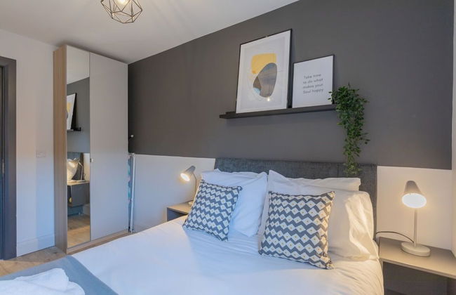 Central Belfast Apartments: 7 Camden Street - Photo 28