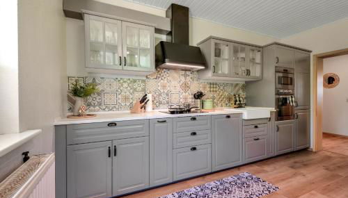 HIRSCH Hänsel Ferienhaus Garten mit Bergblick - Grill -Wald - Foto 5, stove, dishwasher