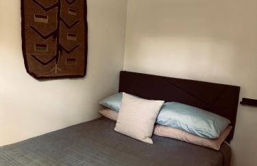 Chic Dunes Cottage with HOT TUB near Warren Dunes - Foto 14