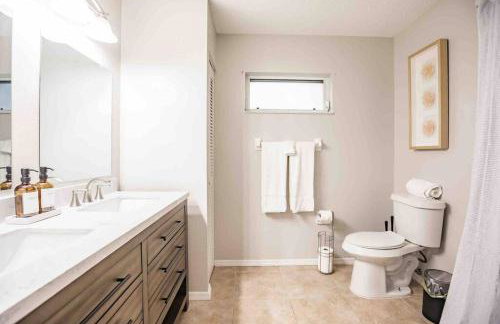 Poolside Oasis-5 miles from Venice Beach - Photo 2