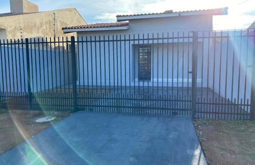 Casa próximo à rodoviária e centro - Foto 2