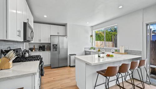 Belmont Shore Getaway with Hot Tub and Firepit - Foto 4