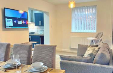 Ideal 4-bed home sleeps 7 - Nr Trafford Ctr & M60 - Foto 23