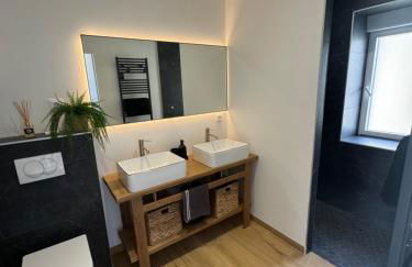 Maison rénovée vue mer - Photo 16