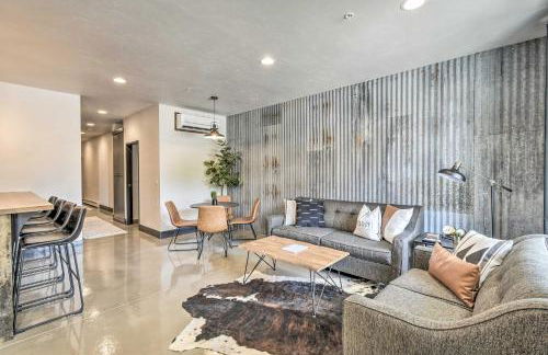 Elkhart Lake Townhome - 3 Mi to Road America! - Foto 3