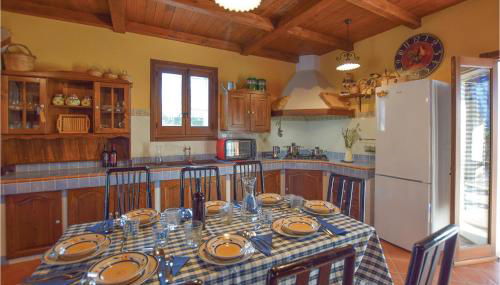 4 Bedroom Stunning Home In Giarratana - Foto 4