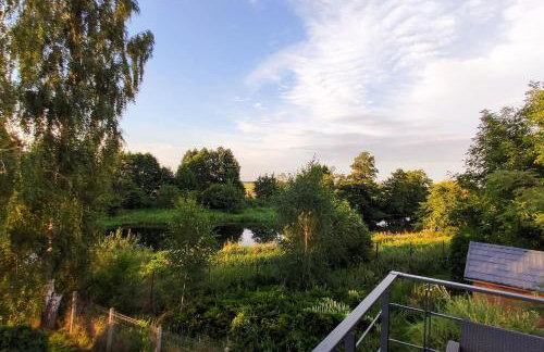 The hills at river - Foto 51