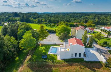 Villa Castanea by Villsy - Photo 60