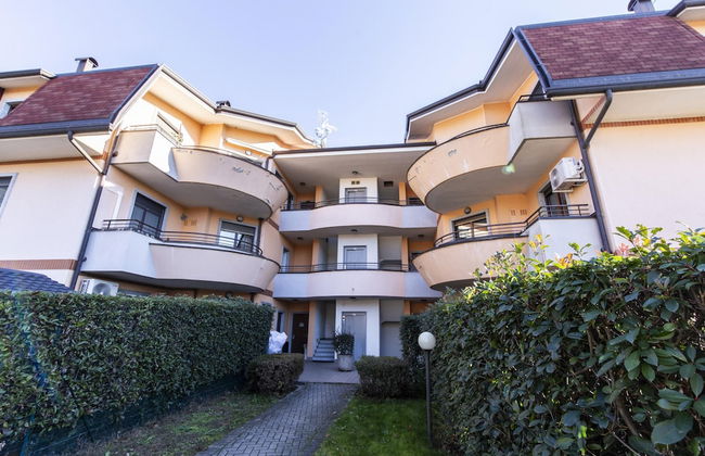 Malpensa Express in Vizzola Ticino - Photo 11