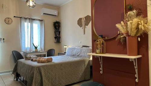 Jo's Studios - Photo 4