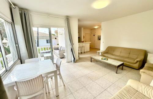 Casa Lilo, en jardin grande, con una gran piscina y barbacoa - Foto 23