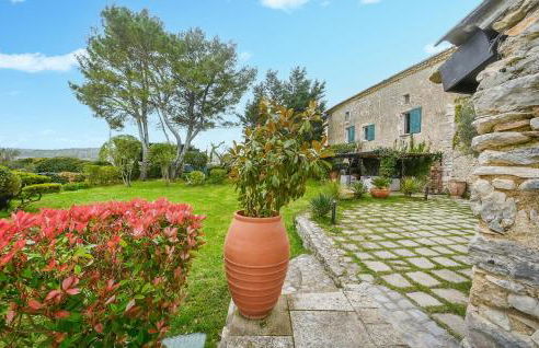 Gorgeous Home In Lussan With Wifi - Photo 29