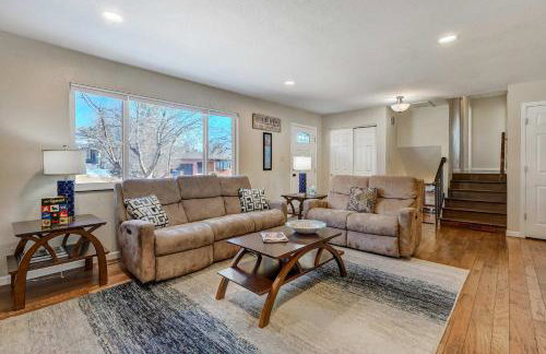 Crestpoint Court Family Multi-Level Near UCCS & BBQ - Foto 9