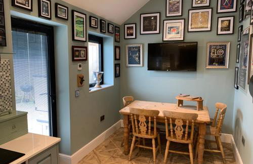 Luxury Studio Cottage at Foot of Yorkshire Wolds - Photo 13