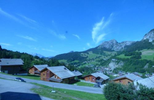 Charmant T3 ski aux pieds, 6 pers, balcon, garage - FR-1-458-217 - Foto 3