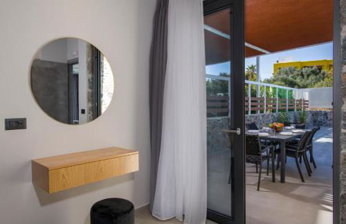 Xenias Luxury Villas Private Pool Kalathas - Photo 21