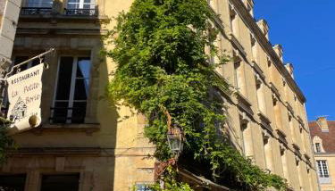 Au cœur du centre historique de Sarlat - Foto 2
