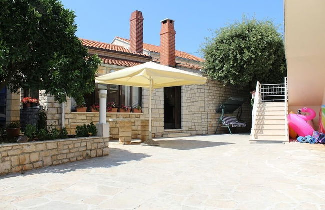 Apartment Antica - - Photo 12