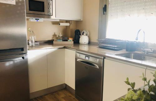 Casa con jardín al lado de Playa Hío - Foto 14