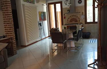 Angolo di pace a pochi passi dal centro e dal mare - Photo 7