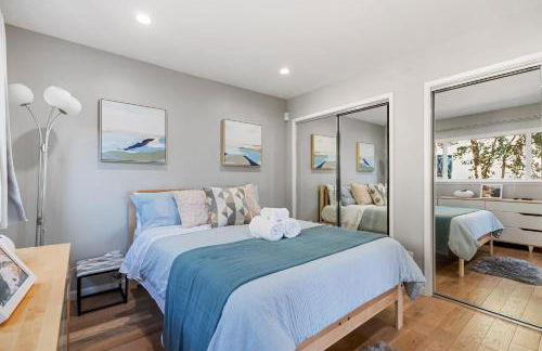 @ Marbella Lane - Chic Abode w/Mountain Skyline - Foto 38