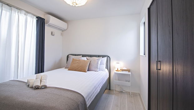 Kishisato Kasuga - Foto 3, Habitación