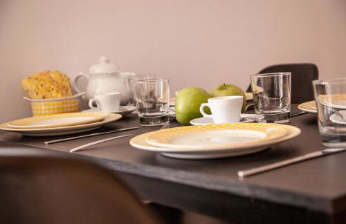 Apartamento luminoso y acogedor en Sevilla. A/C. - Foto 4