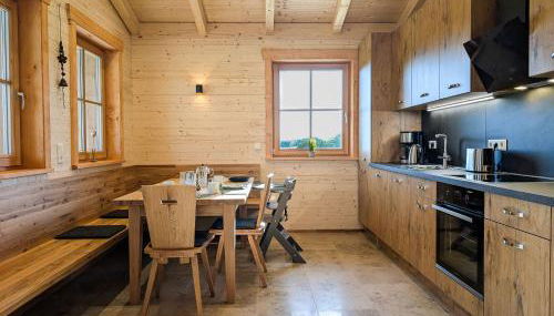 Gemütliche Chalets & Ferienhäuser mit Kamin und Sauna im bayrischen Wald - Foto 3, stove