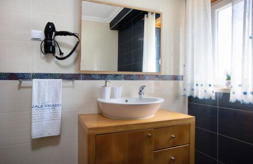 Villa Flor Rosa Piscina e Jacuzzi - Foto 18