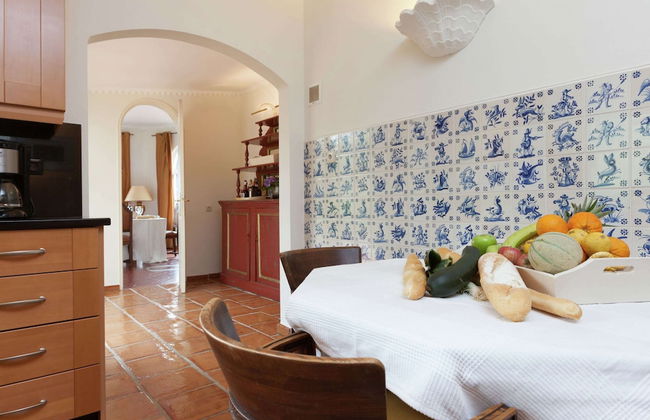 Stylish Villa With Private Swimming Pool - Foto 24