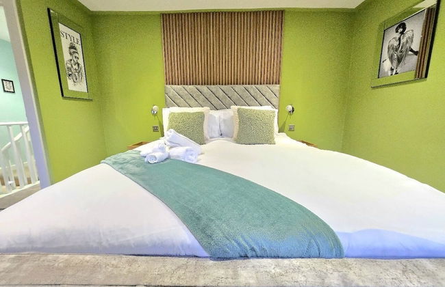 Quirky 2-Bed with Free Parking - Foto 50