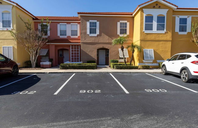 3BR Townhome Steps From Theme Parks Sleeps 6 - Foto 48