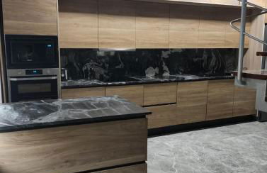 Maravillosa casa con piscina grande y bosque - Photo 12