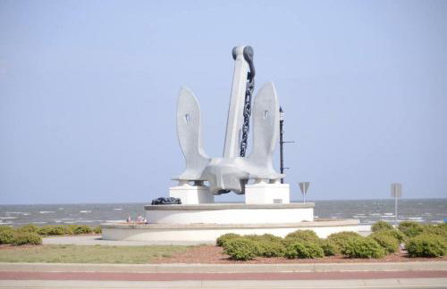 Relaxing 5-Bedroom Villa with Outdoor Oasis - Foto 50