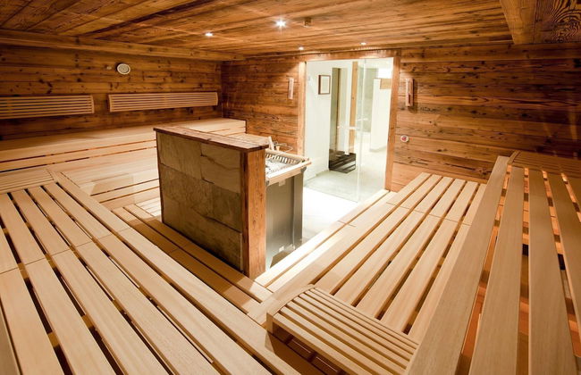 Large Chalet With Carmine and Wellness Area - Foto 31