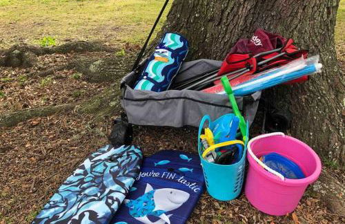 Beautiful Beach House 2 Minute Walk to Sandy Beaches Quiet Area - Foto 18