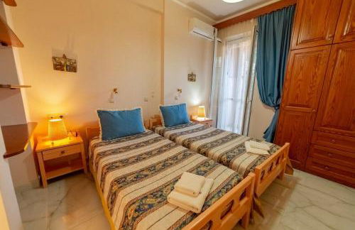 2-BR Apartment by the Sea - Photo 15