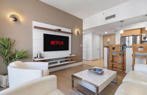 Luxury Top-Level Oasis - Oceanfront Views & Resort Perks - Foto 12