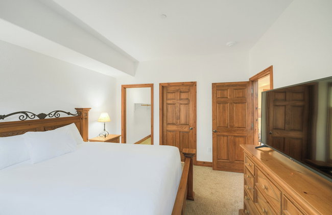 Lodge at Brookside, A Vail Resorts Property - Photo 18