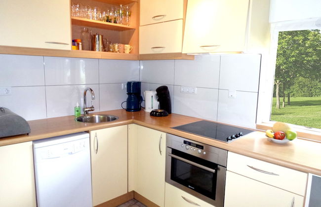 Charming Bungalow in Oostmahorn, Netherlands - Perfect for Nature Lovers - Foto 28